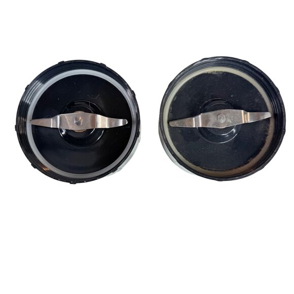 18 Piece Mixed Lot Magic Bullet Replacement Parts Cups Lids Blades Rings - Picture 7 of 12